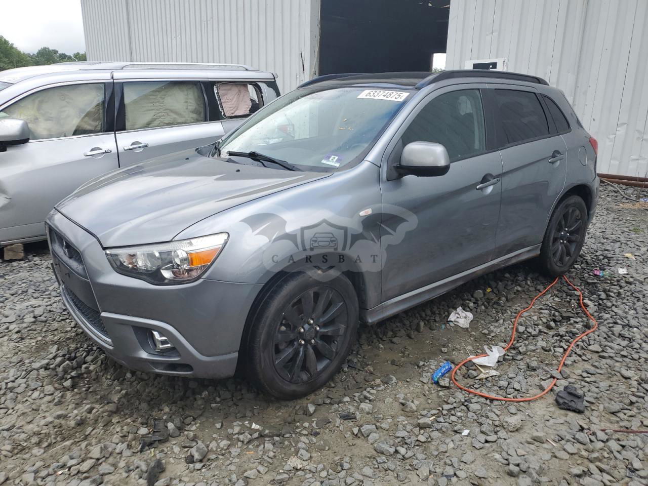Mitsubishi Outlander SE 2.0L  4 2011