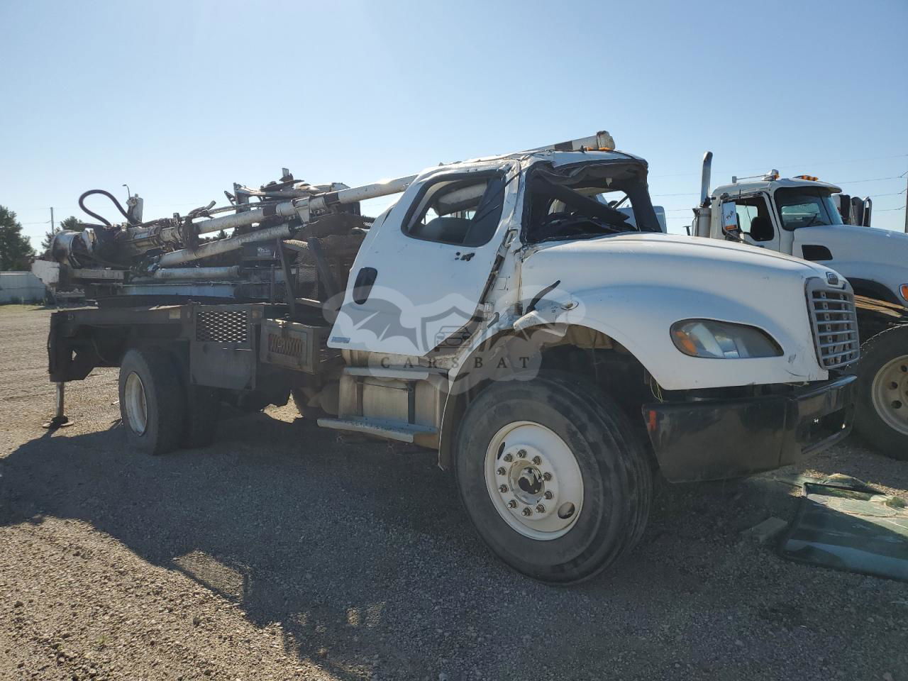 Freightliner Business Class M2 106 MEDIUM DUTY 7.2L  6 2007