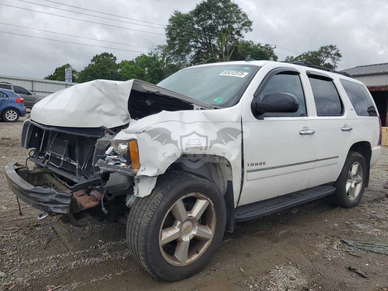 Chevrolet Tahoe K1500 LTZ 5.3L  8 2011