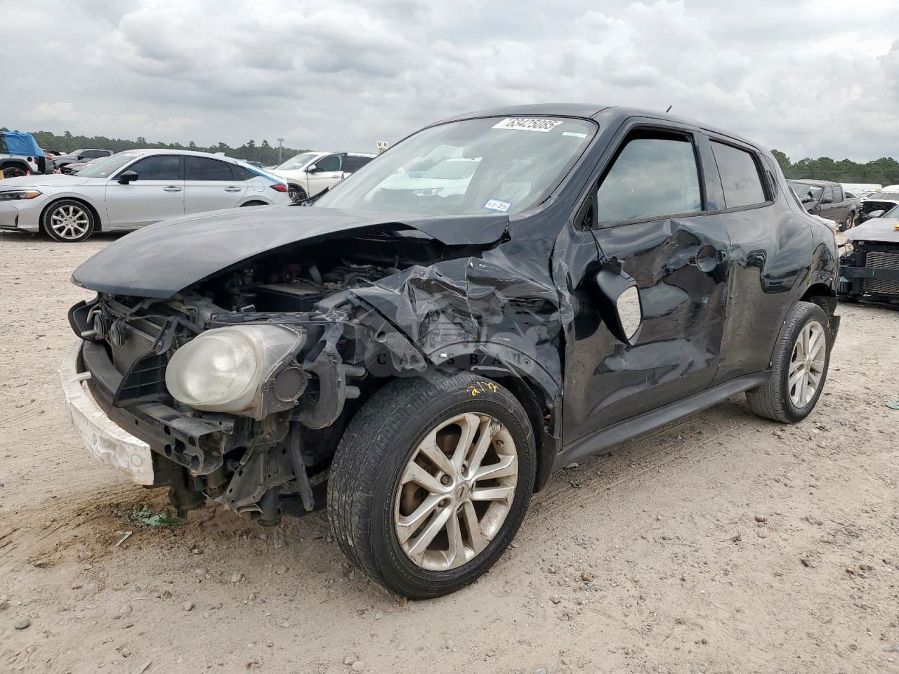 Nissan Juke S 1.6L  4 2015