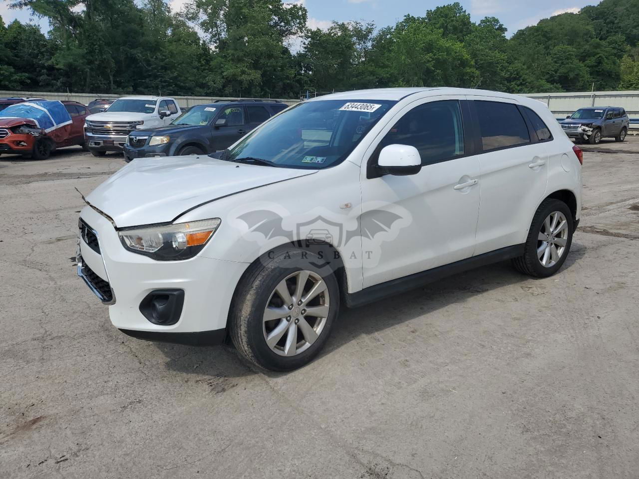 Mitsubishi Outlander ES 2.0L  4 2015