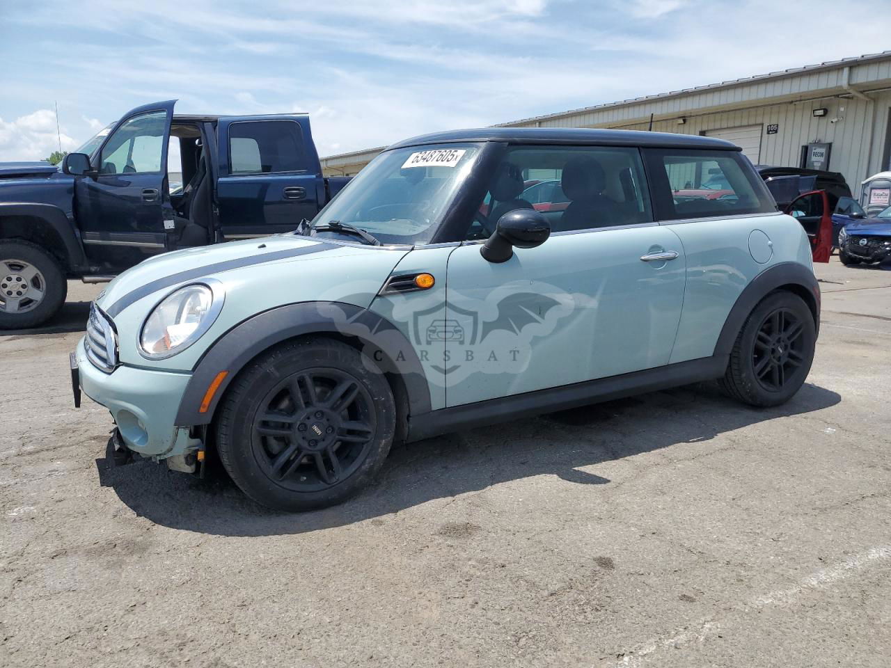 Mini Cooper 1.6L  4 2013