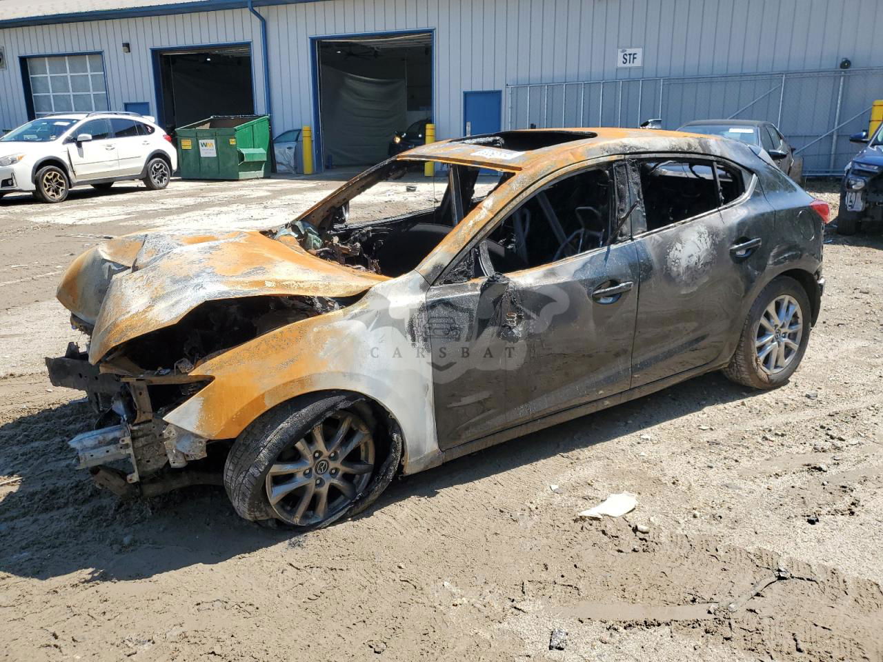 Mazda 3 TOURING 2.0L  4 2015