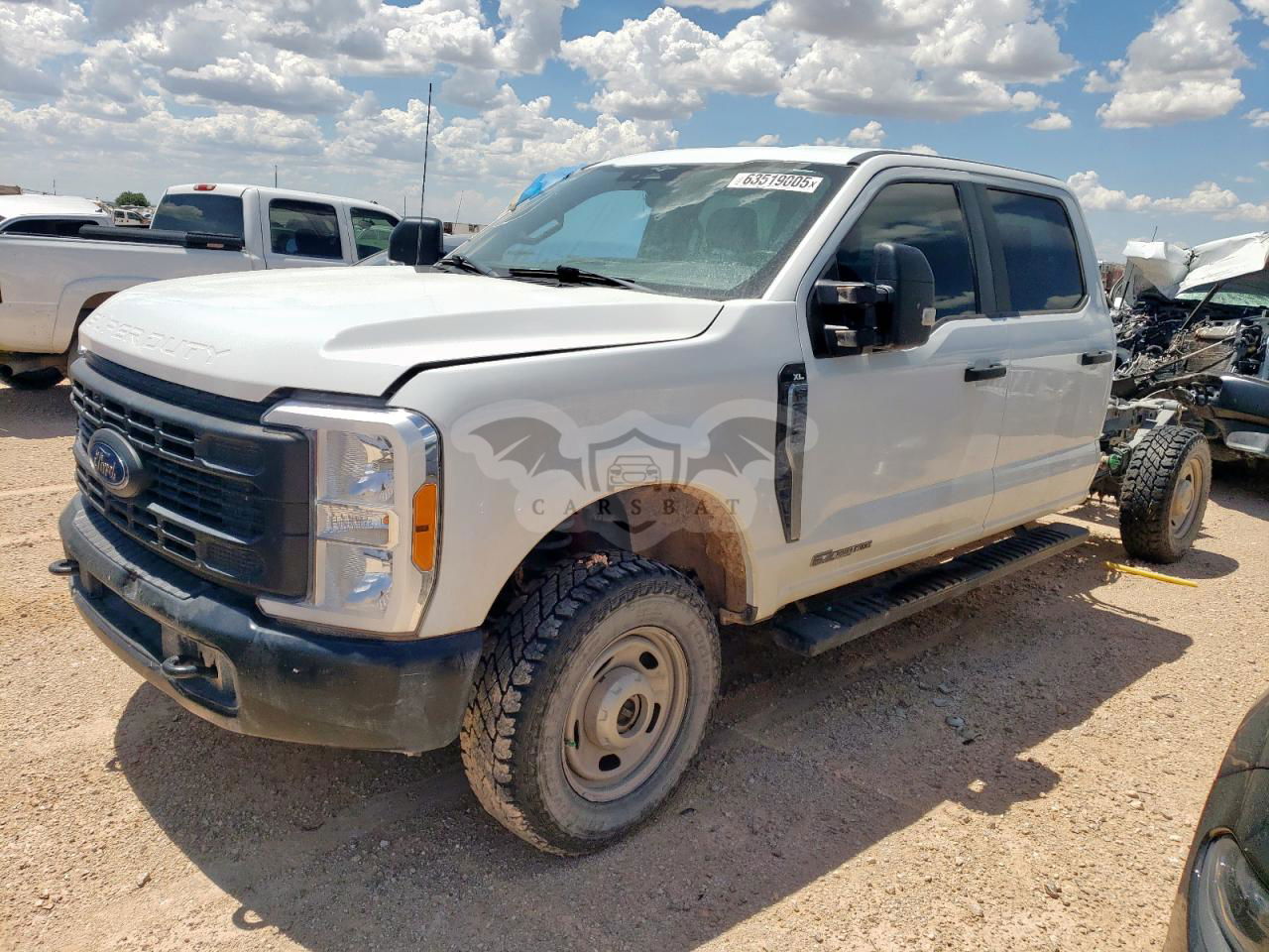 Ford F-250 SUPER DUTY 6.7L  8 2023