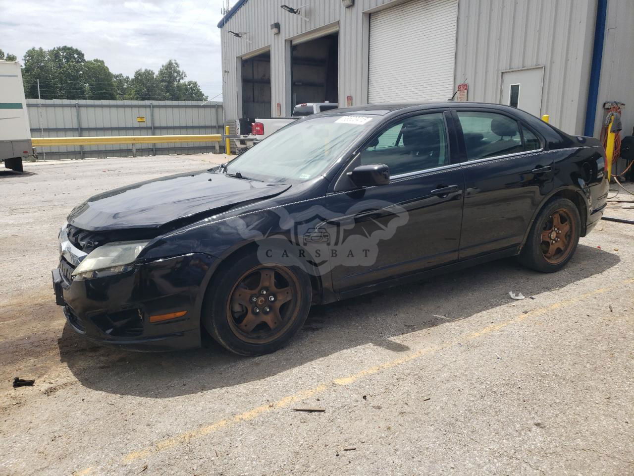 Ford Fusion SE 2.5L  4 2011