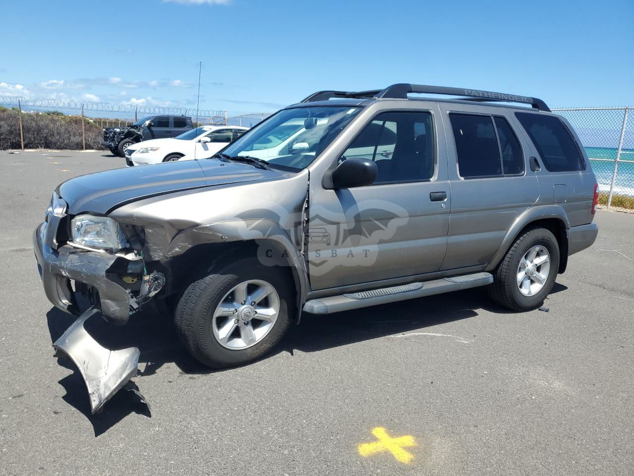 Nissan Pathfinder LE 3.5L  6 2004