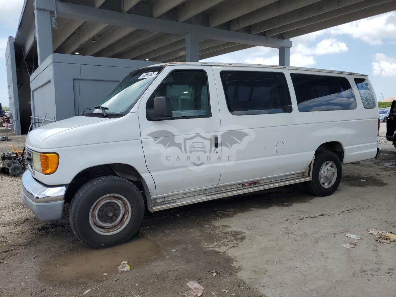 Ford Econoline E350 SUPER DUTY WAGON 8 2007