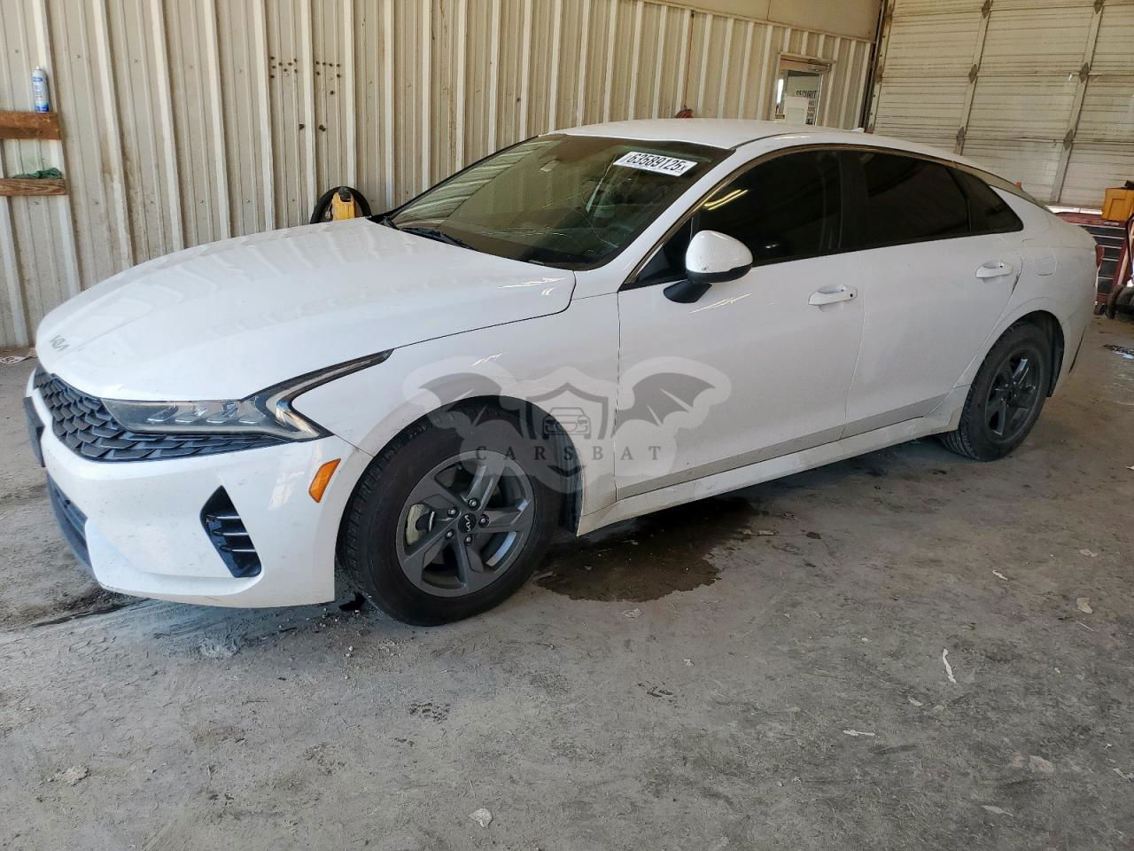Kia K5 LXS 1.6L  4 2022