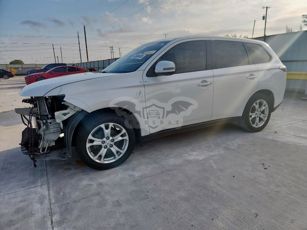 Mitsubishi Outlander SE 2.4L  4 2014