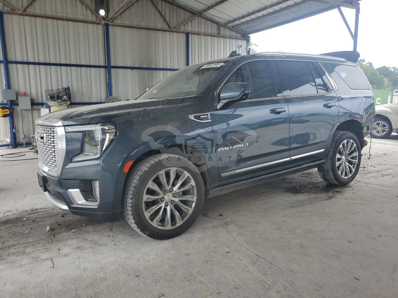 GMC Yukon DENALI 6.2L  8 2021