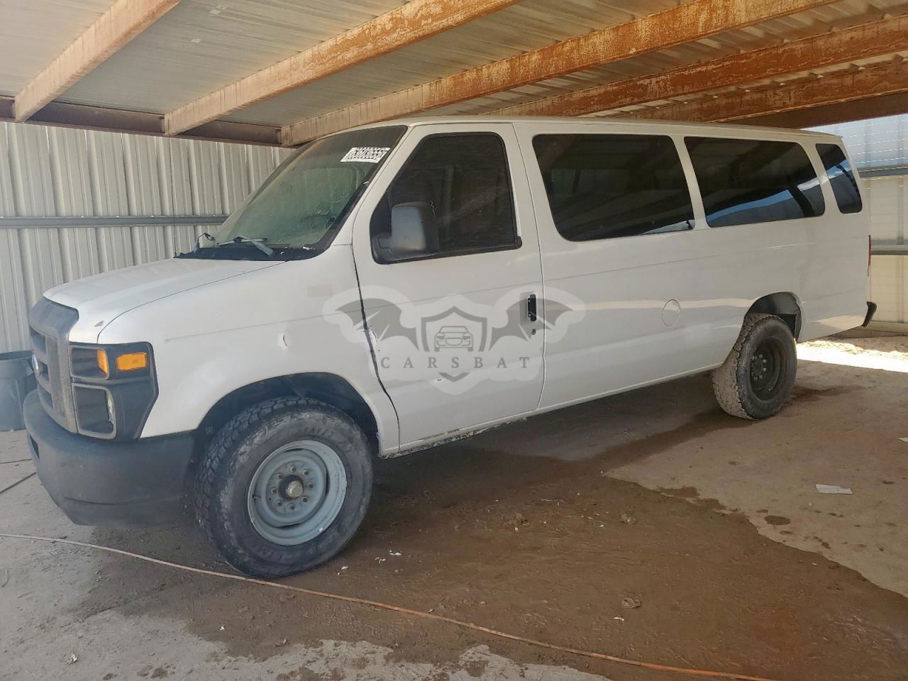 Ford Econoline E350 SUPER DUTY WAGON 5.4L  8 2011
