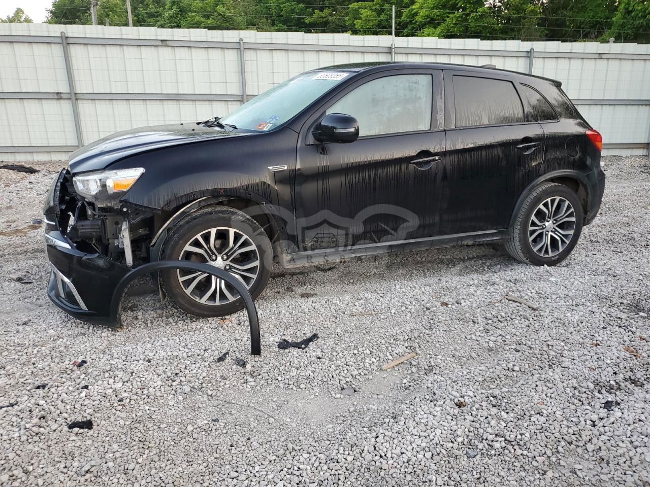 Mitsubishi Outlander ES 2.4L  4 2018
