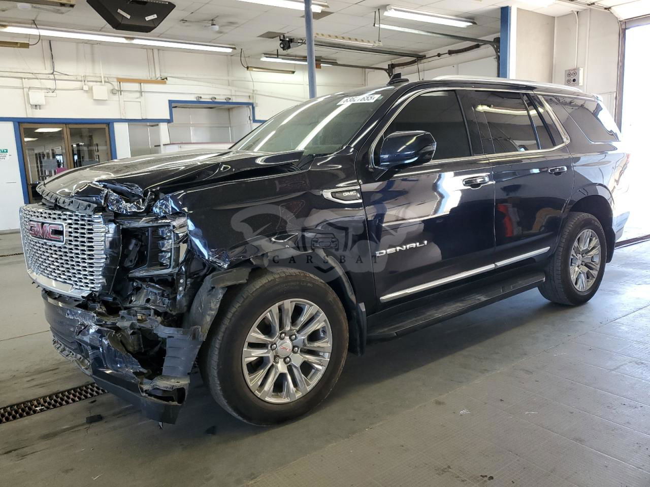 GMC Yukon DENALI 6.2L  8 2021