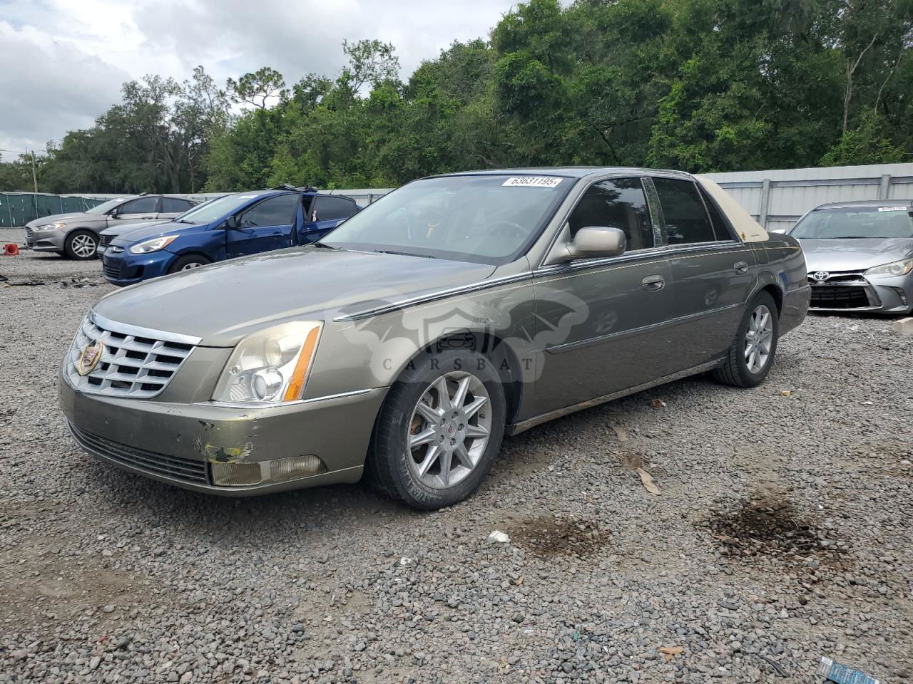 Cadillac DTS LUXURY COLLECTION 4.6L  8 2011