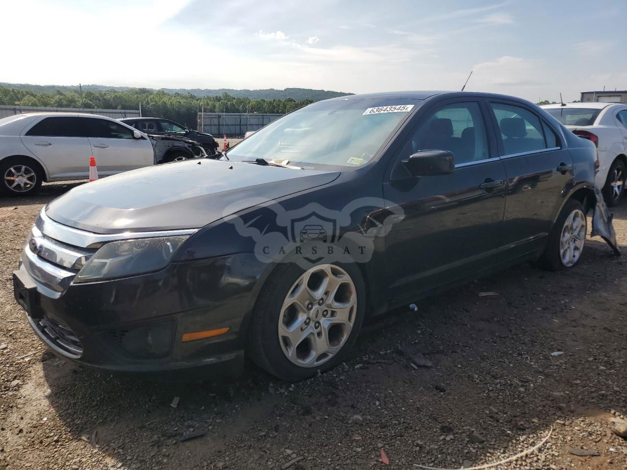 Ford Fusion SE 2.5L  4 2011