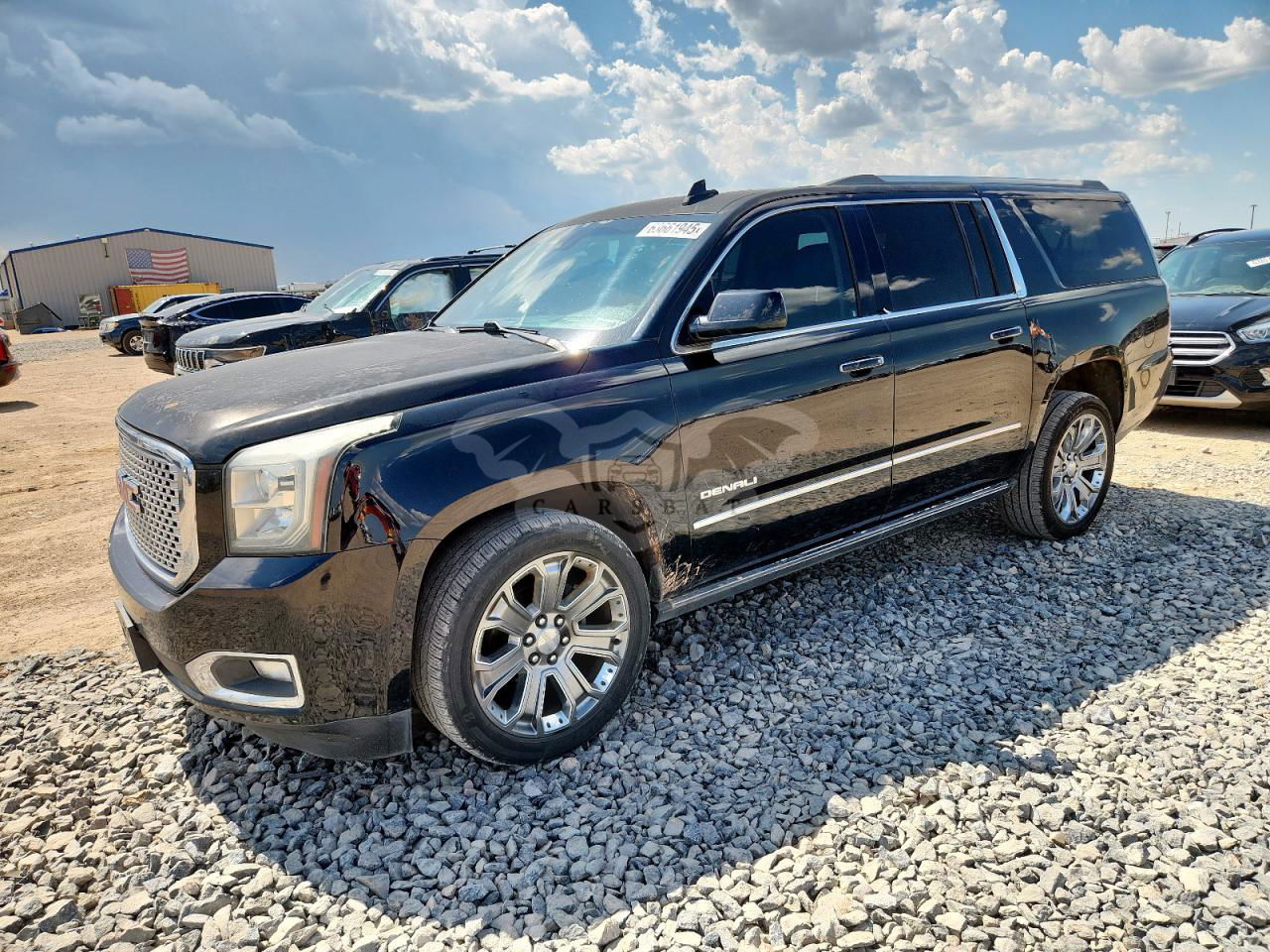 GMC Yukon DENALI 6.2L  8 2016