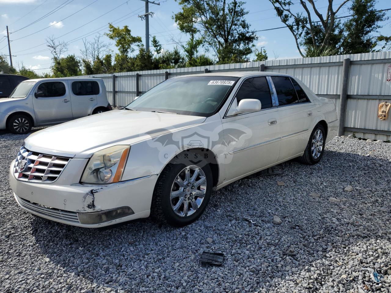 Cadillac DTS 4.6L  8 2008
