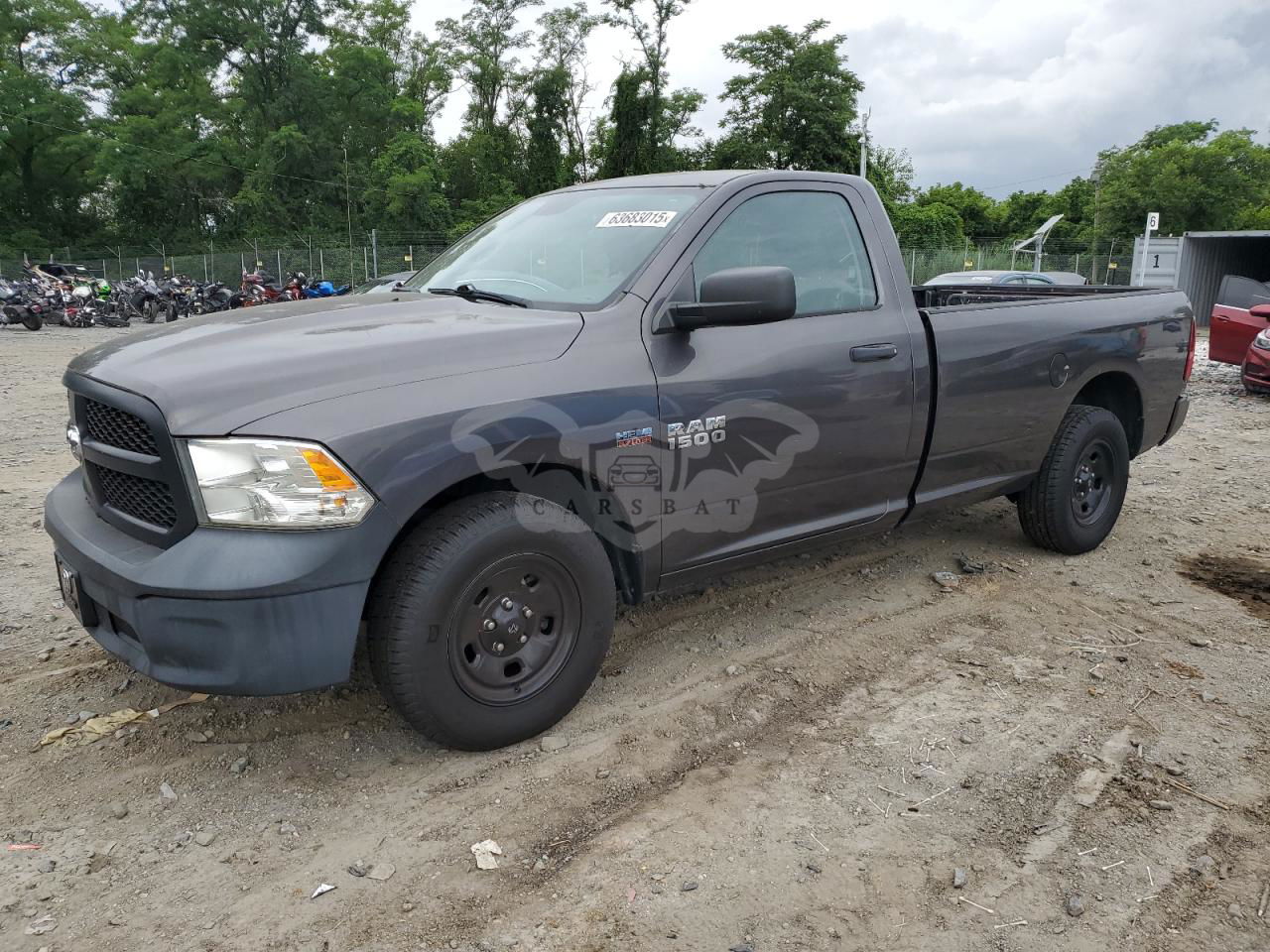 RAM 1500 ST 5.7L  8 2015