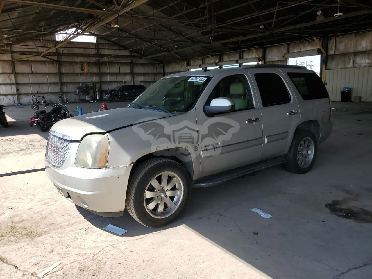 GMC Yukon DENALI 6.2L  8 2007