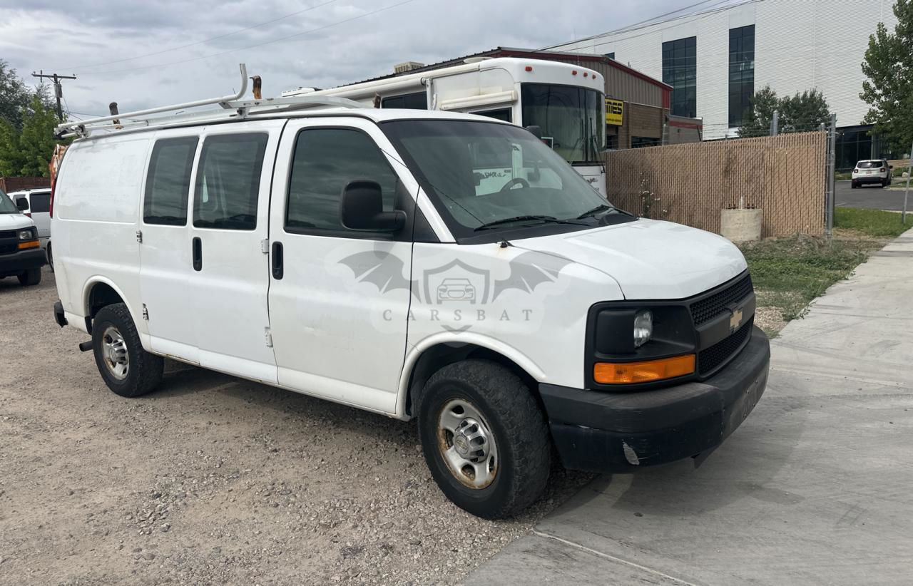 Chevrolet Express 4.8L  8 2013