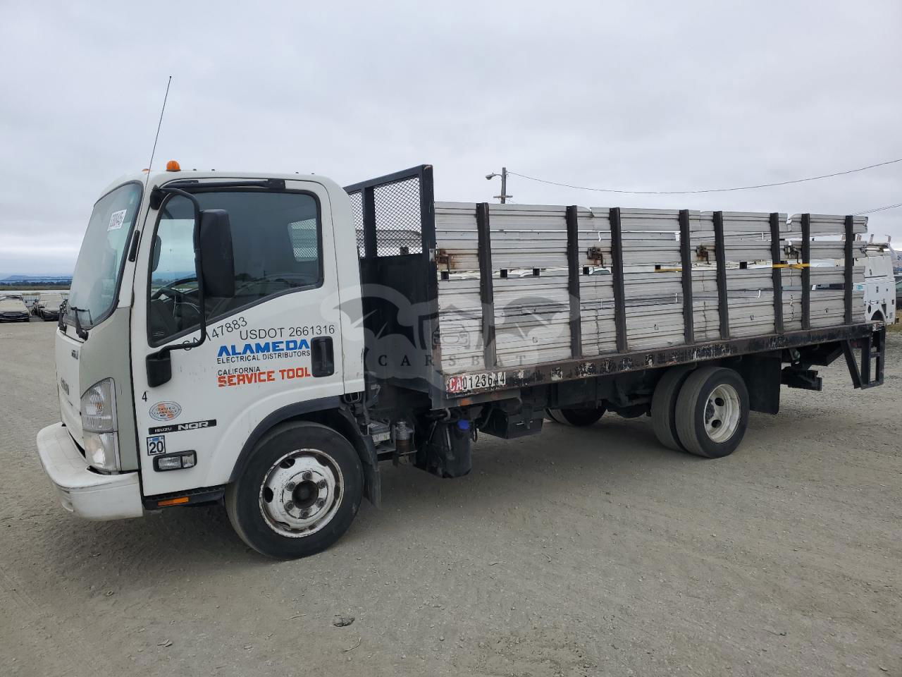 Isuzu NQR 5.19L  4 2011