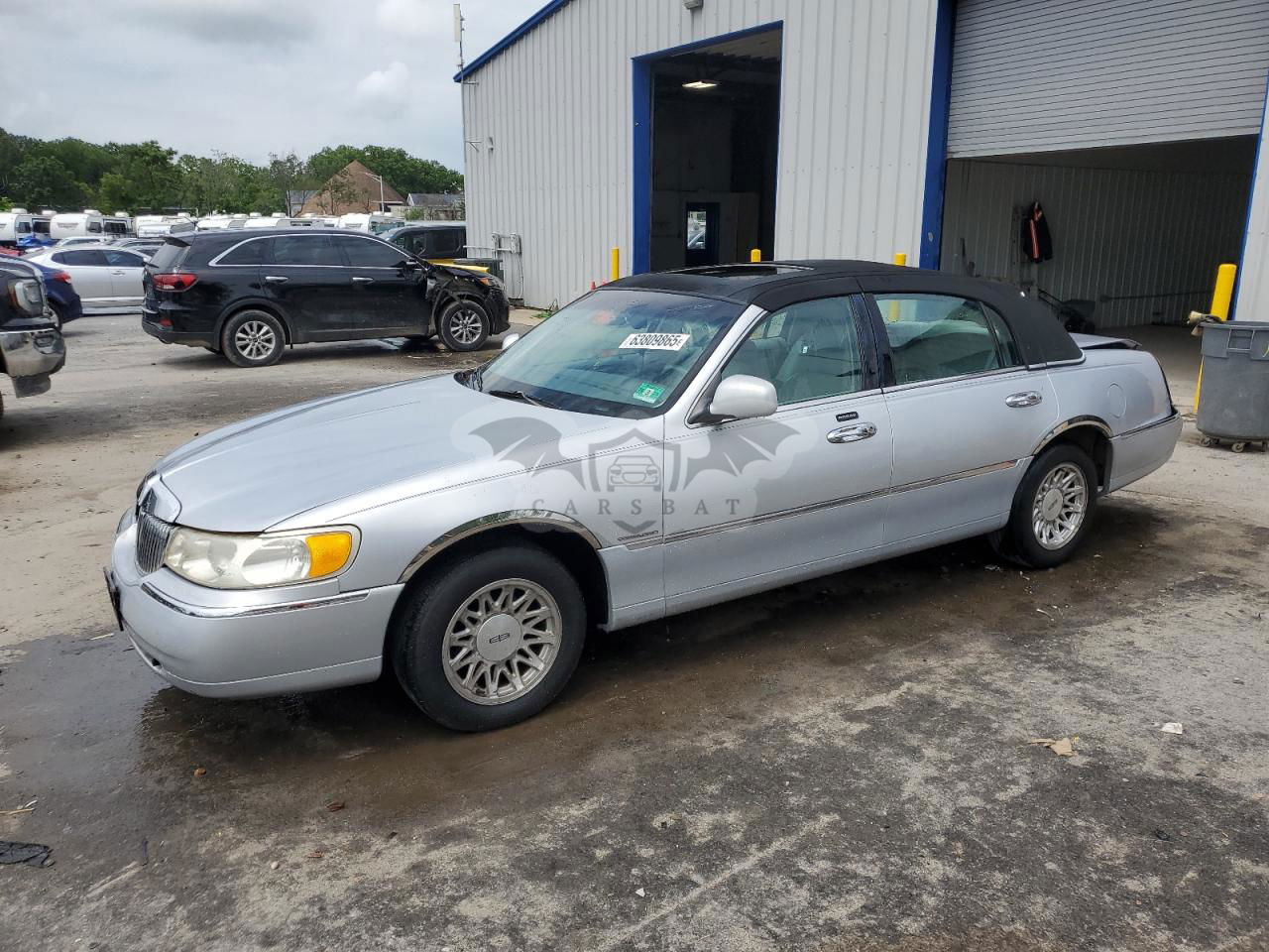 Lincoln Town Car SIGNATURE 4.6L  8 1999