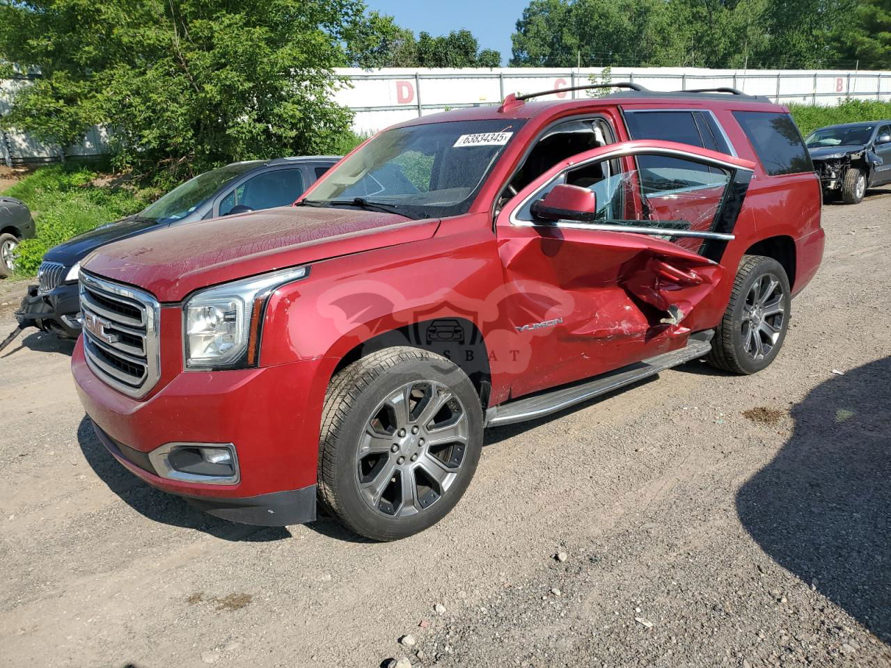 GMC Yukon SLT 5.3L  8 2015