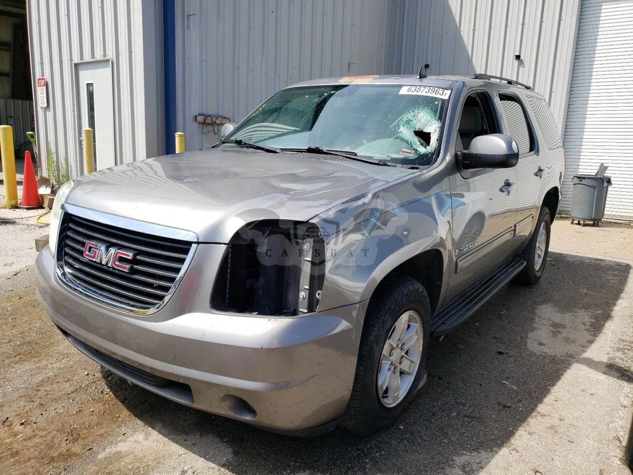GMC Yukon SLE 4.8L  8 2009