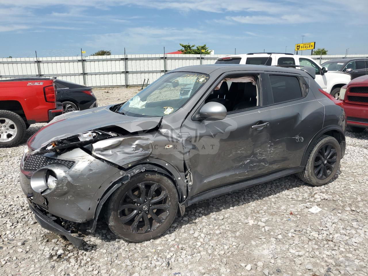 Nissan Juke S 1.6L  4 2013