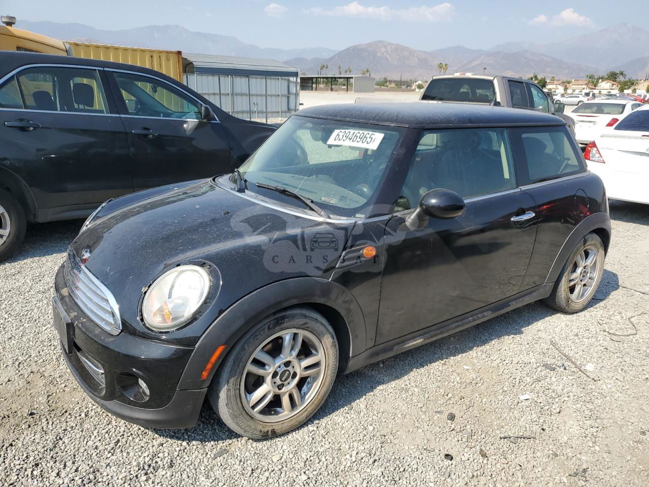 Mini Cooper 1.6L  4 2013