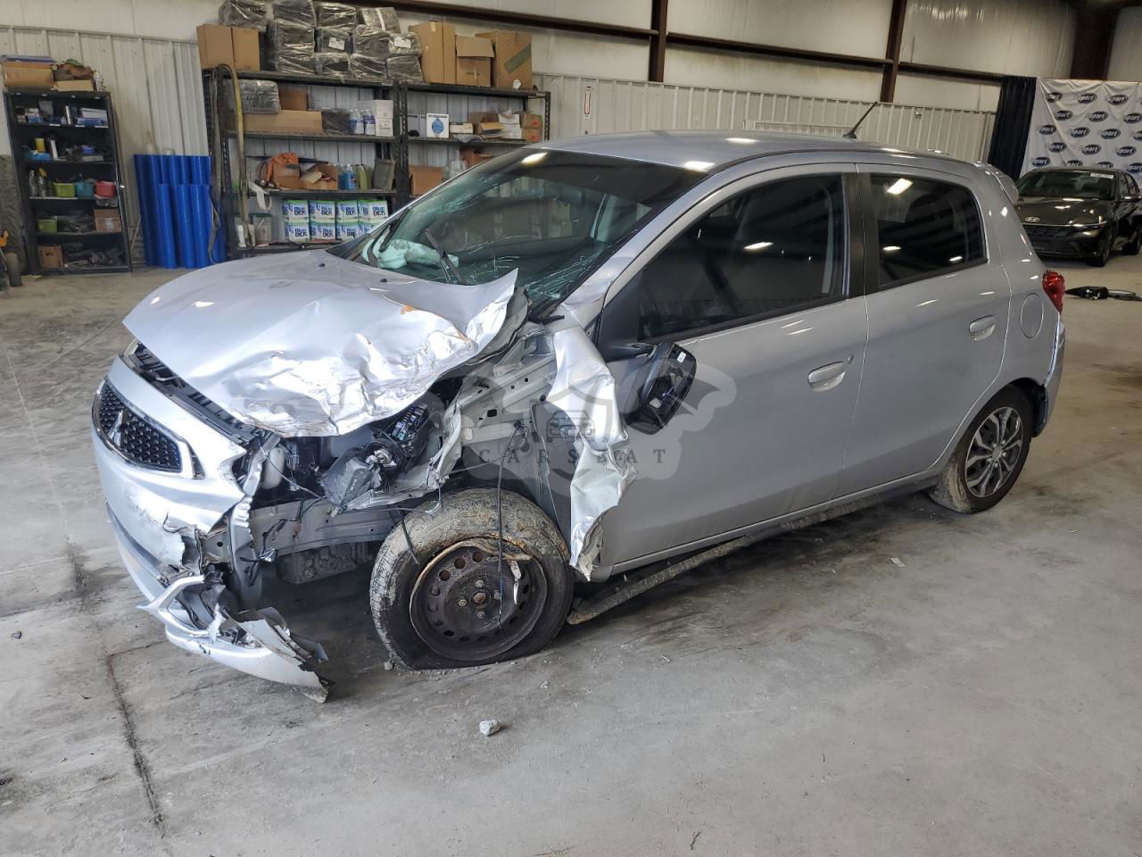 Mitsubishi Mirage ES 1.2L  3 2020