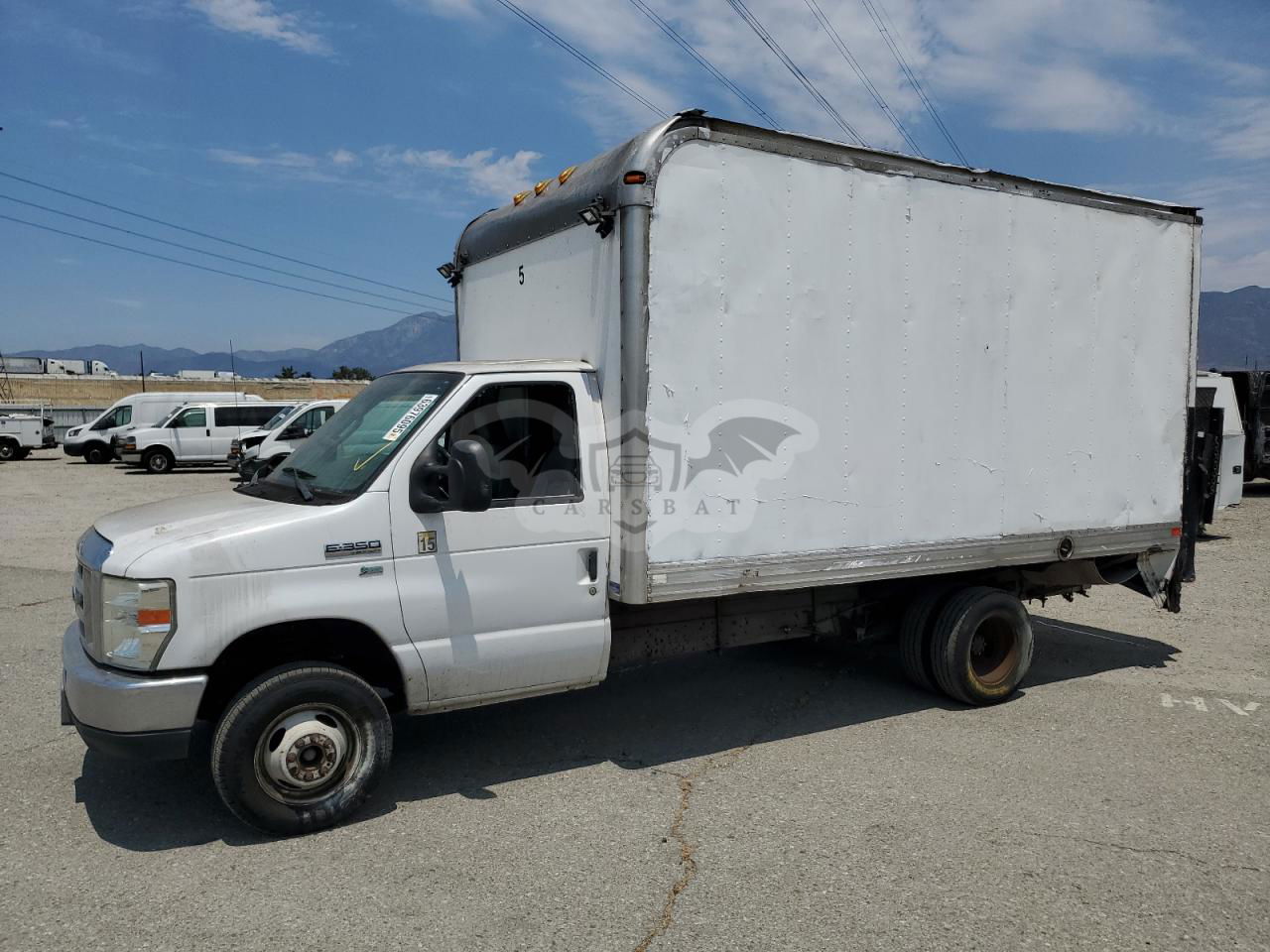 Ford Econoline E350 SUPER DUTY CUTAWAY VAN 5.4L  8 2016