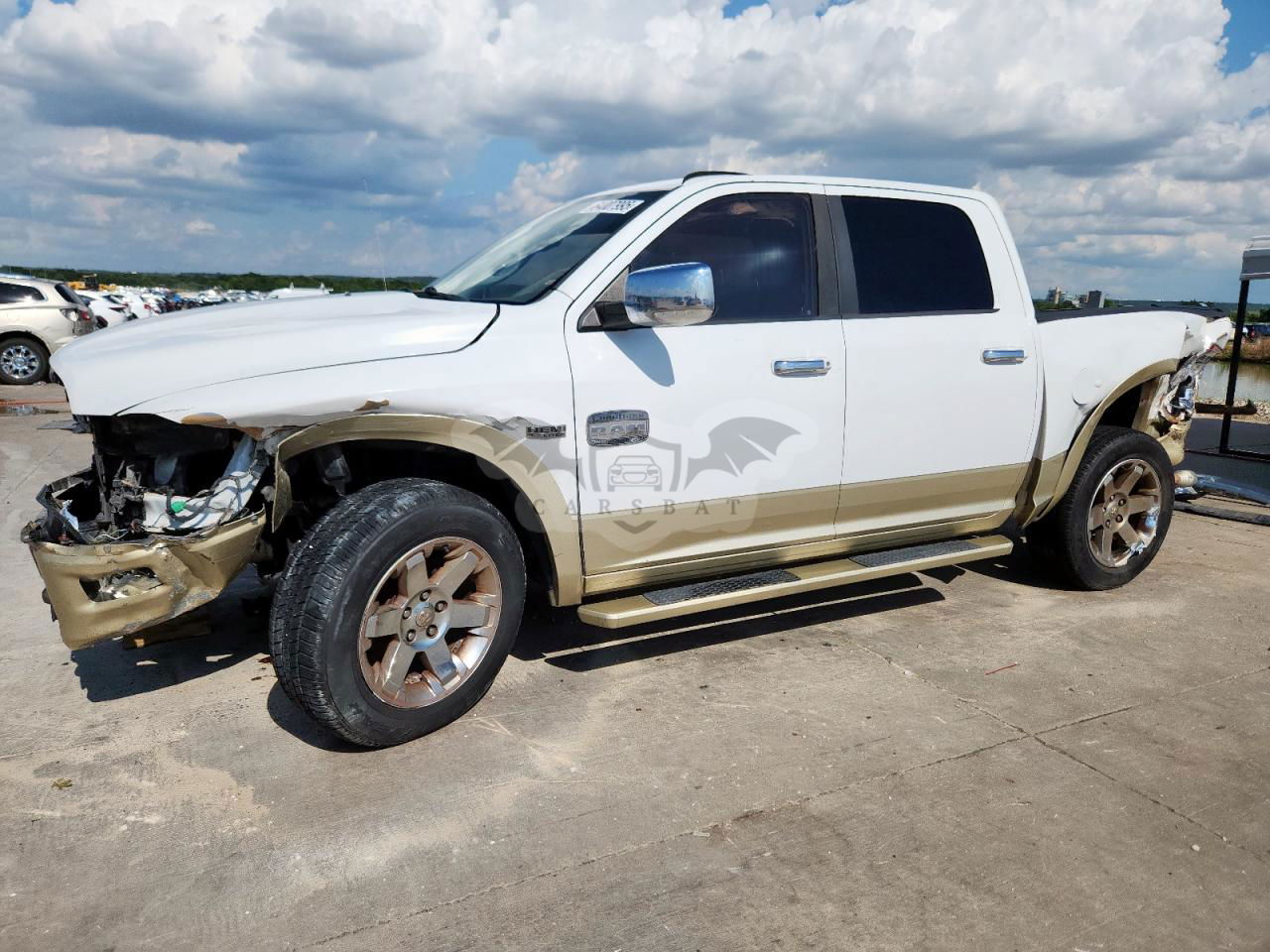 Dodge RAM 5.7L  8 2011