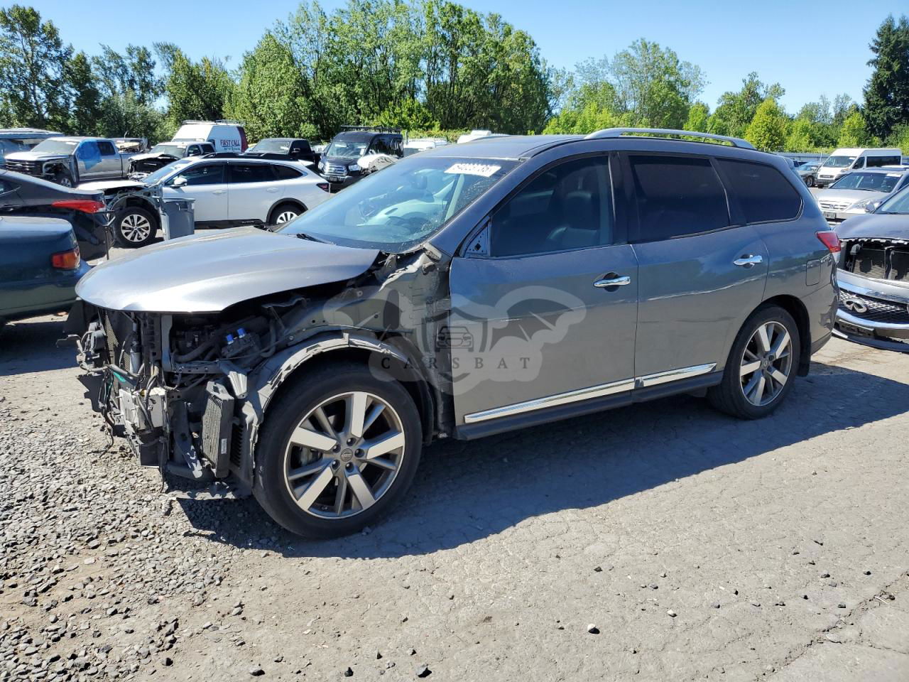 Nissan Pathfinder S 3.5L  6 2015