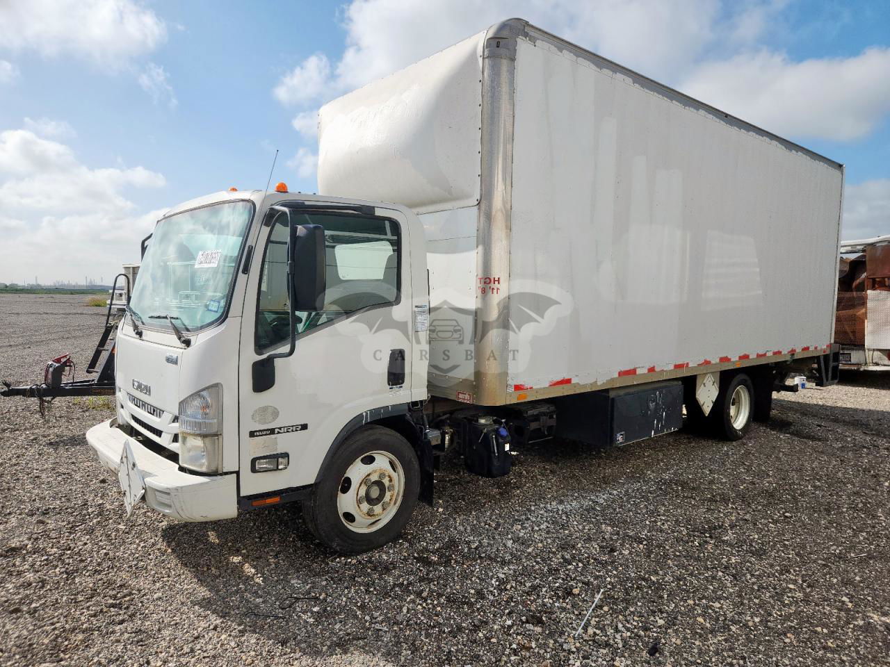 Isuzu NRR 5.2L  4 2017