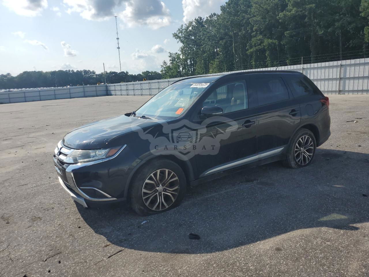 Mitsubishi Outlander SE 2.4L  4 2016