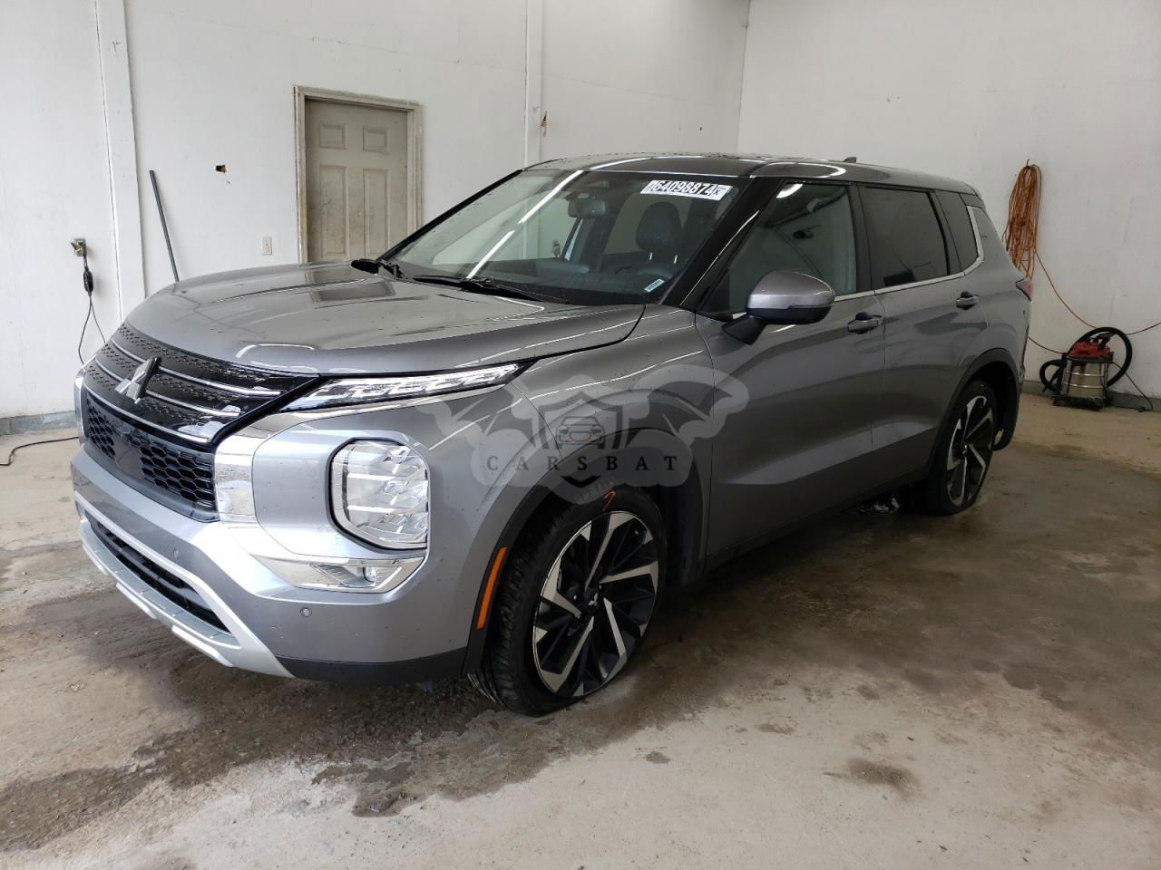 Mitsubishi Outlander 2024
