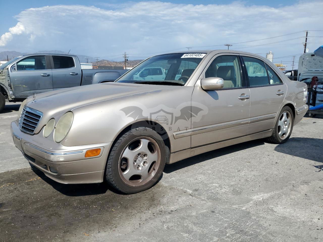 Mercedes-Benz E 430 4.3L  8 2000
