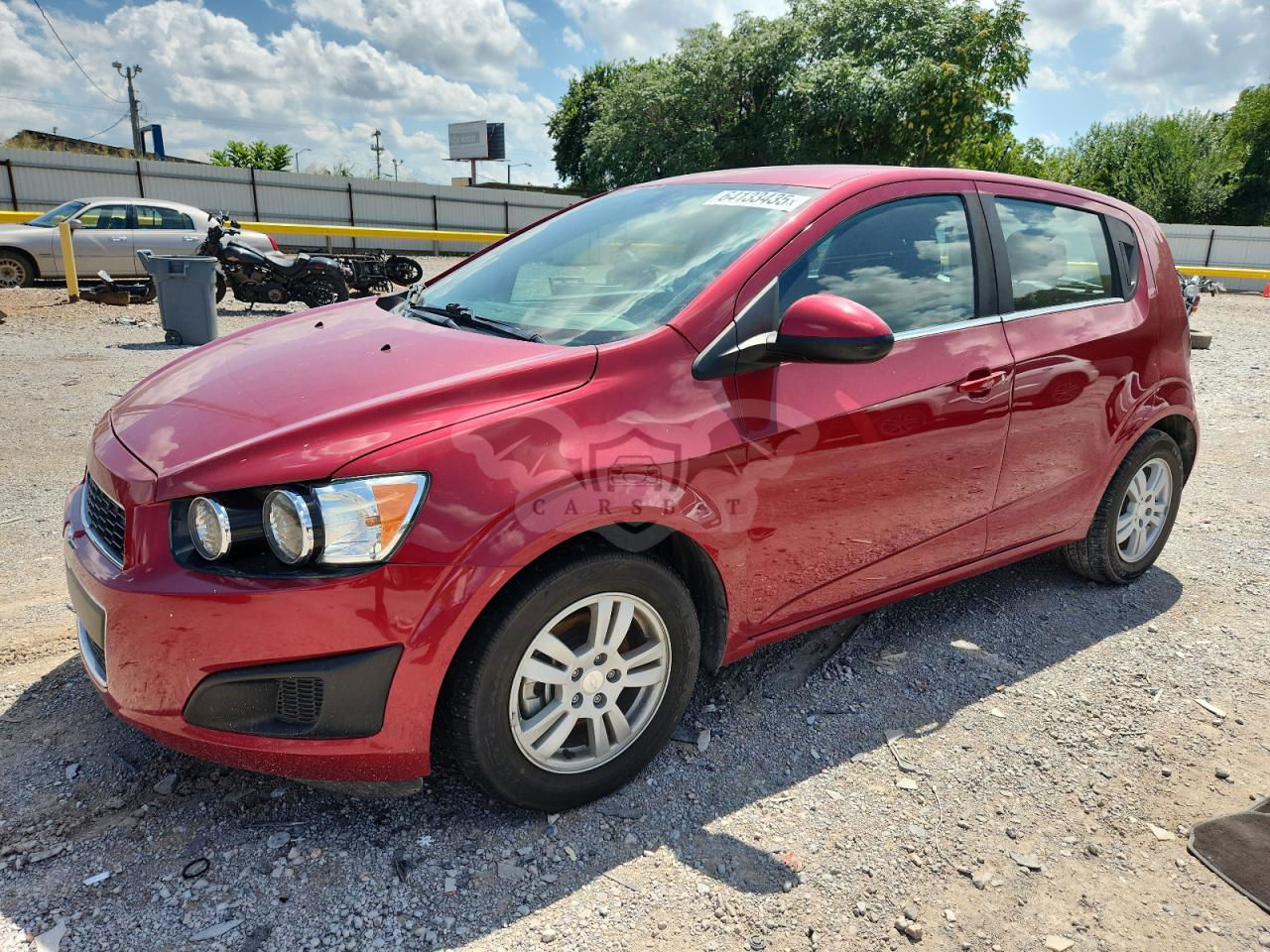 Chevrolet Aveo (Sonic) LT 1.8L  4 2015