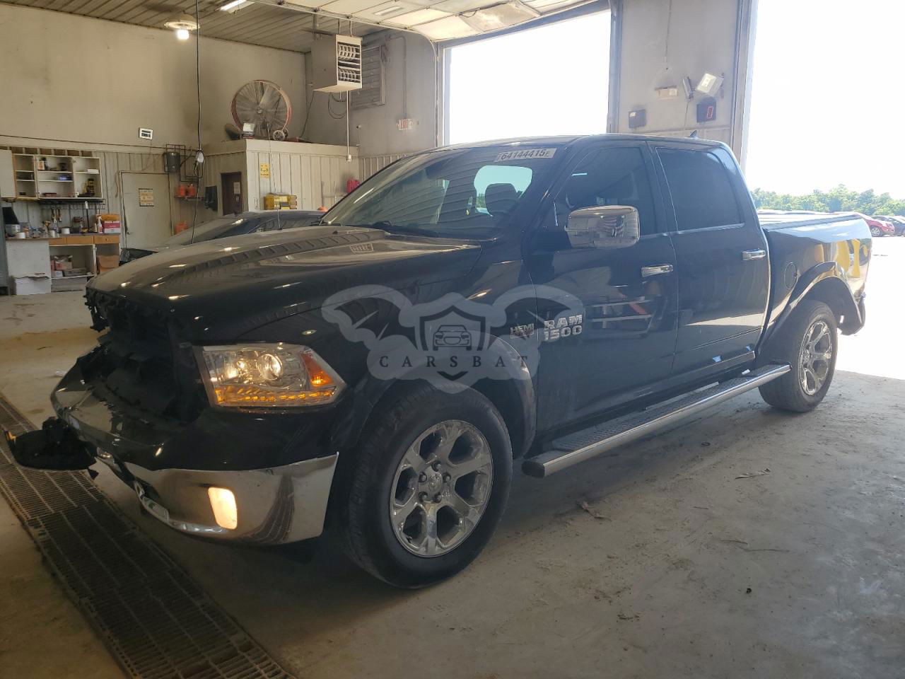 RAM 1500 LARAMIE 5.7L  8 2017