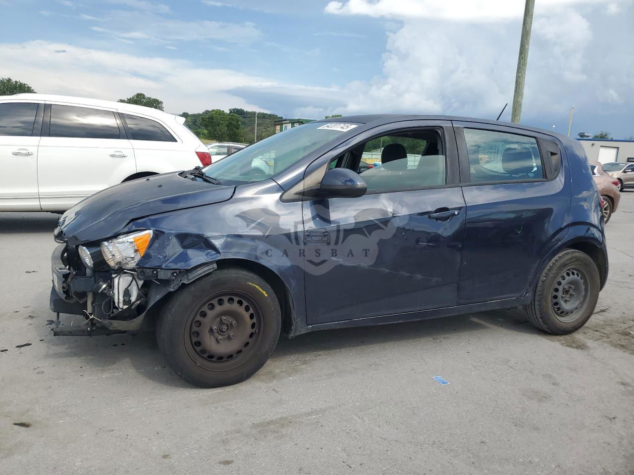 Chevrolet Aveo (Sonic) LS 1.8L  4 2015