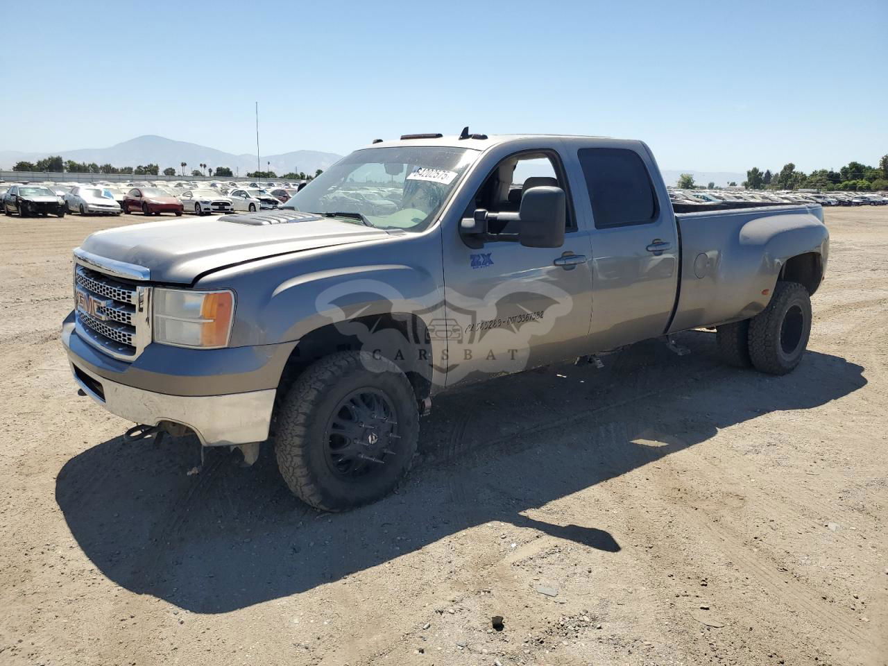 GMC Sierra K3500 SLT 6.6L  8 2013