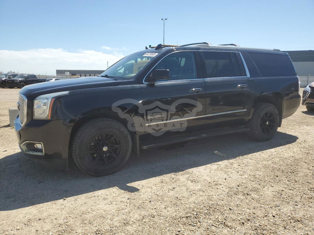 GMC Yukon DENALI 6.2L  8 2016