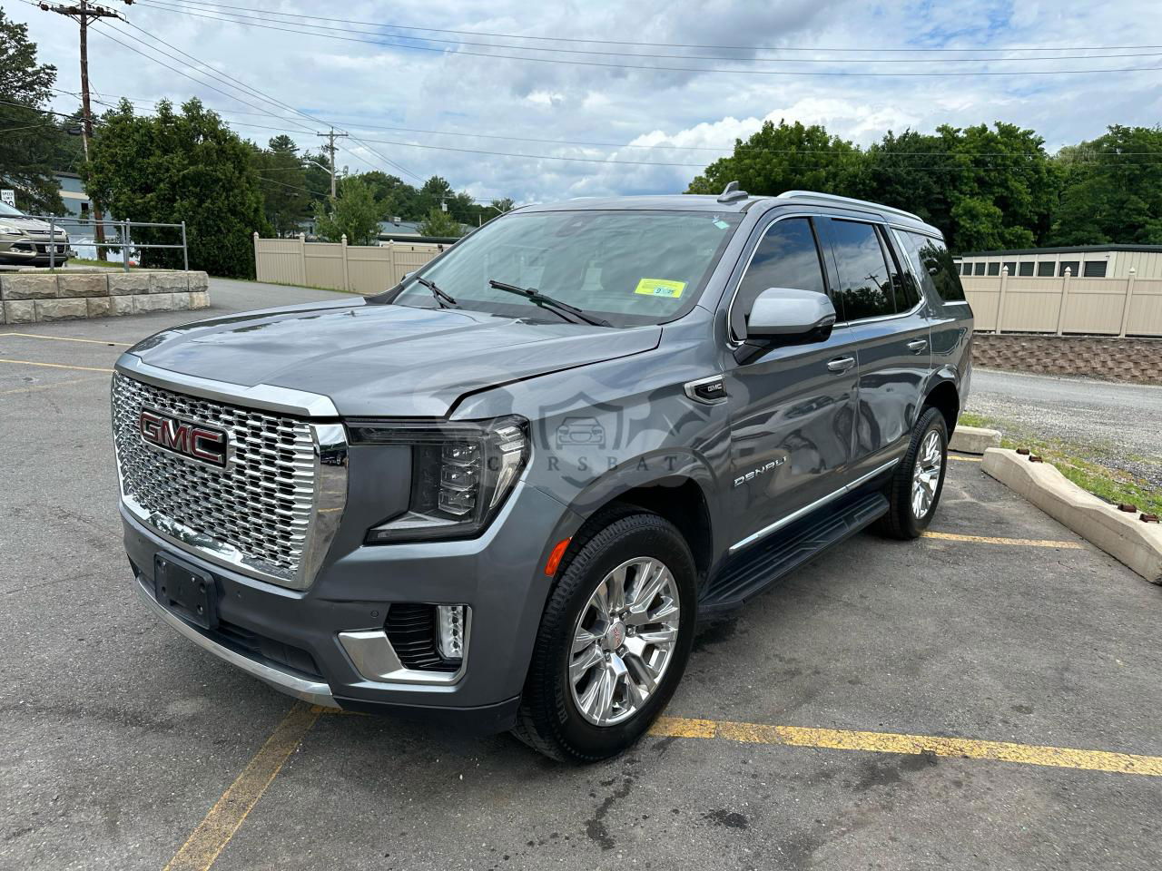 GMC Yukon DENALI 6.2L  8 2021