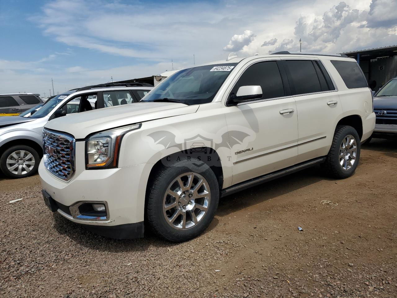 GMC Yukon DENALI 6.2L  8 2015