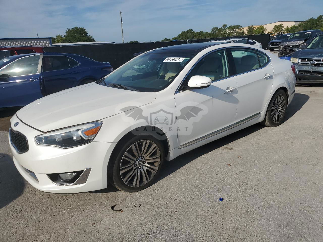 Kia Cadenza PREMIUM 3.3L  6 2015