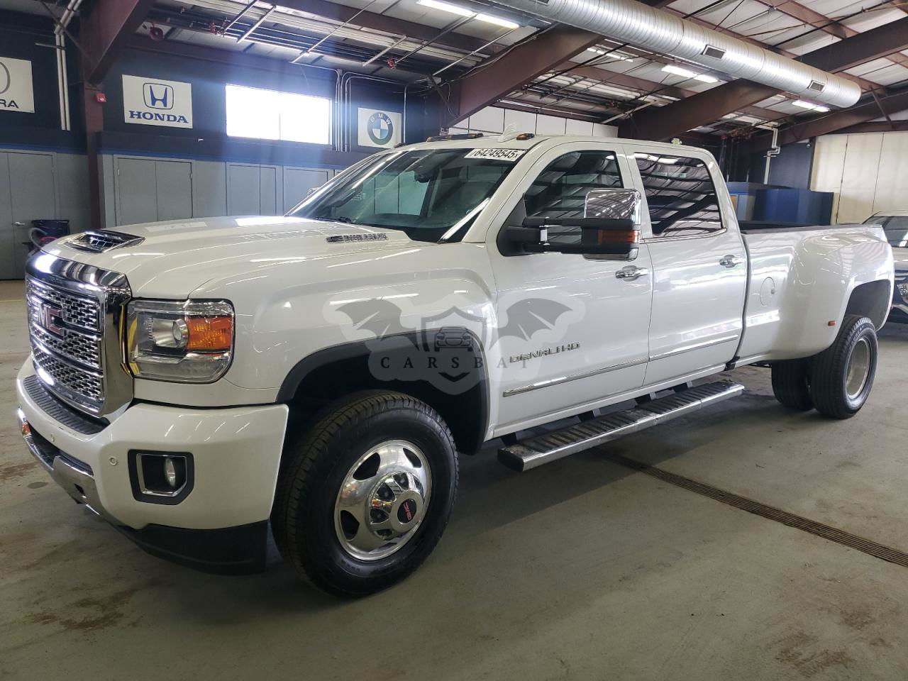 GMC Sierra K3500 DENALI 6.6L  8 2018