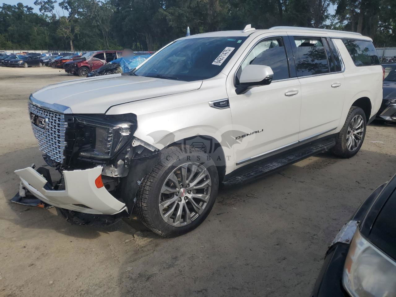 GMC Yukon DENALI 6.2L  8 2021