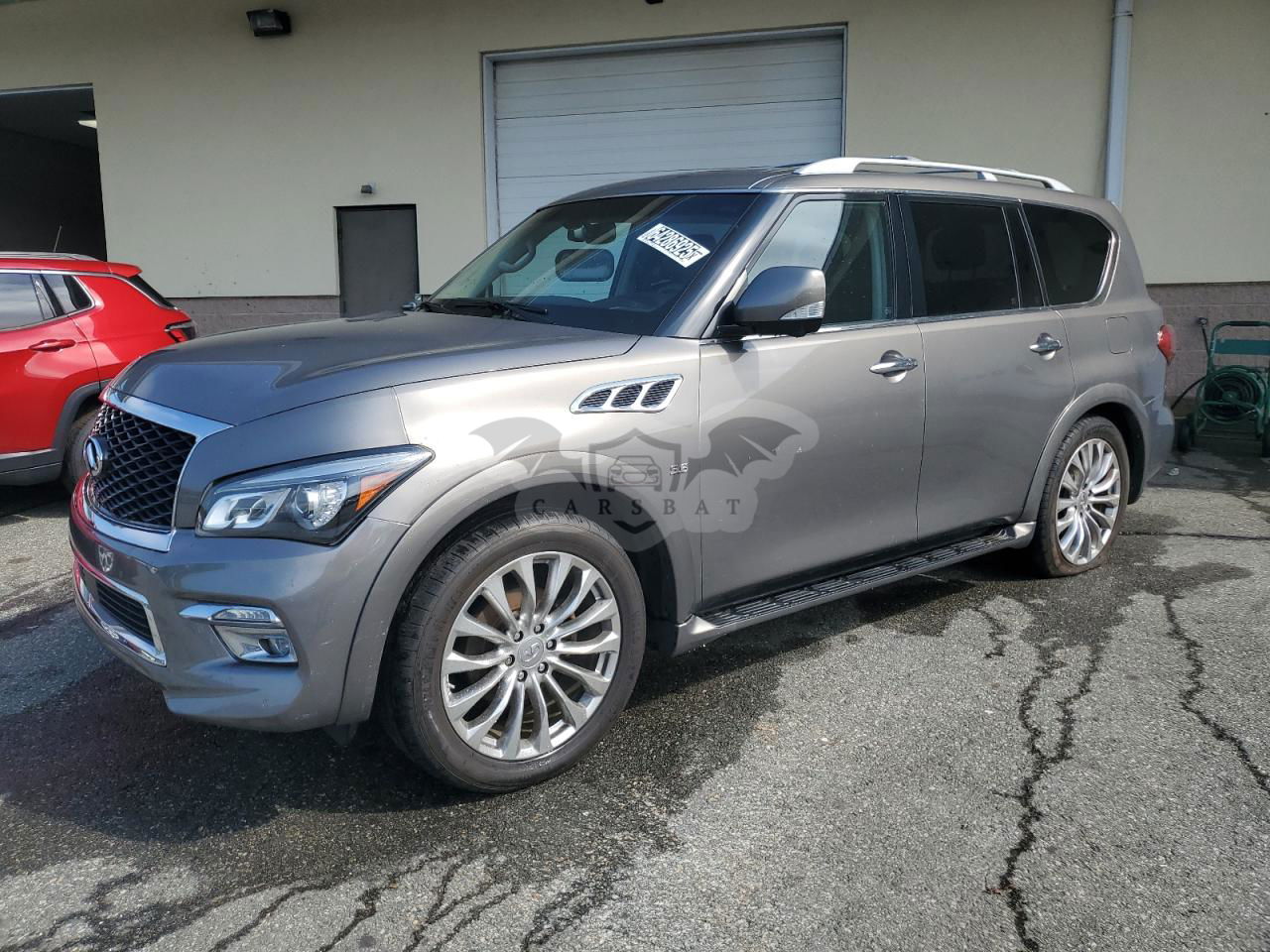 Infiniti QX80 5.6L  8 2015