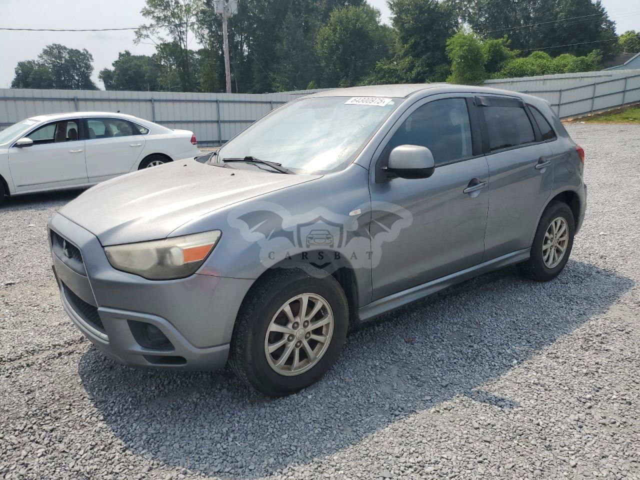 Mitsubishi Outlander ES 2.0L  4 2012